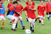 北京将足球纳入中考项目 从阿根廷聘请教练